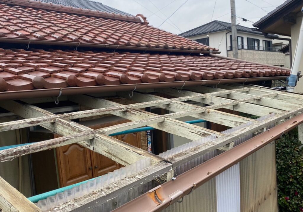 愛知県 知立市 雨漏り 雨漏り修理 屋根修理 漆喰 瓦工事 外装工事 内装工事 リフォーム工事 外壁塗装