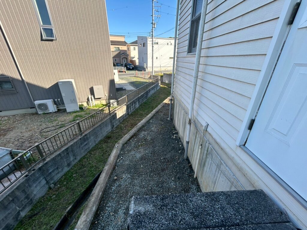 愛知県 豊川市 ウッドデッキ 外壁塗装 塗り替え 塗装 ペンキ 瓦工事 外装工事 内装工事 リフォーム工事