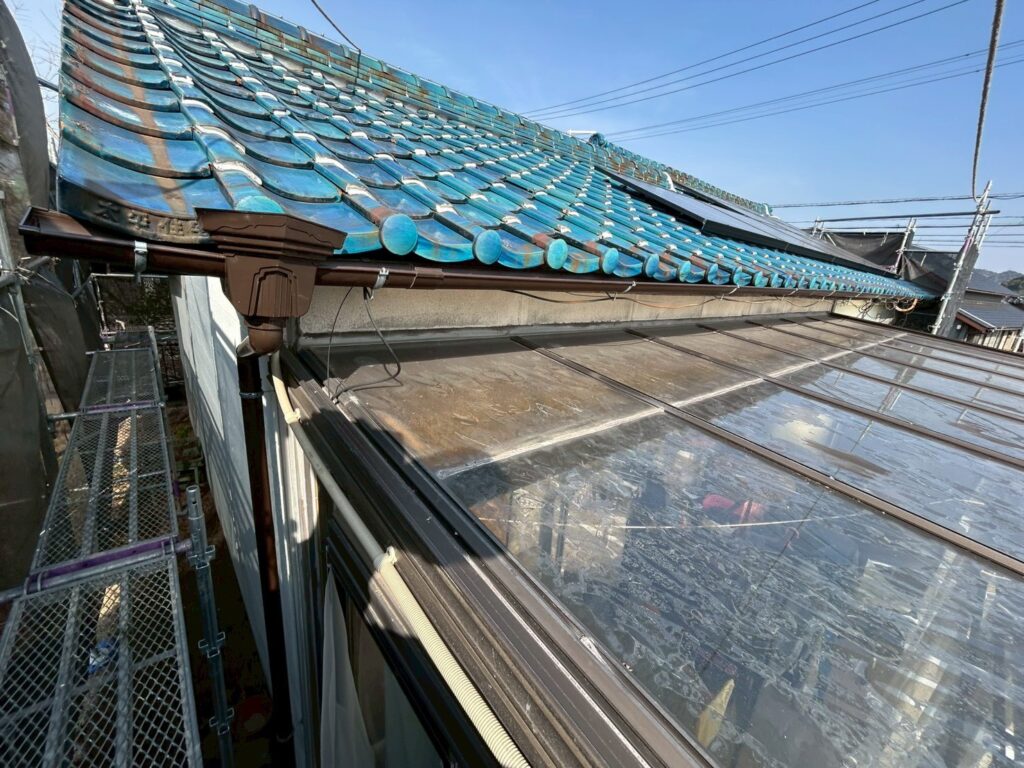 愛知県 大府市 雨樋新設工事 屋根工事 谷板金工事 屋根修理 雨漏り 漆喰 瓦工事 外装工事 内装工事 リフォーム工事 外壁塗装