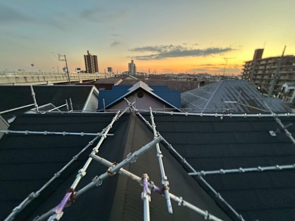 愛知県 安城市 屋根カバー工法 屋根板金工事 屋根工事 谷板金工事 屋根修理 雨漏り 漆喰 瓦工事 外装工事 内装工事 リフォーム工事 外壁塗装